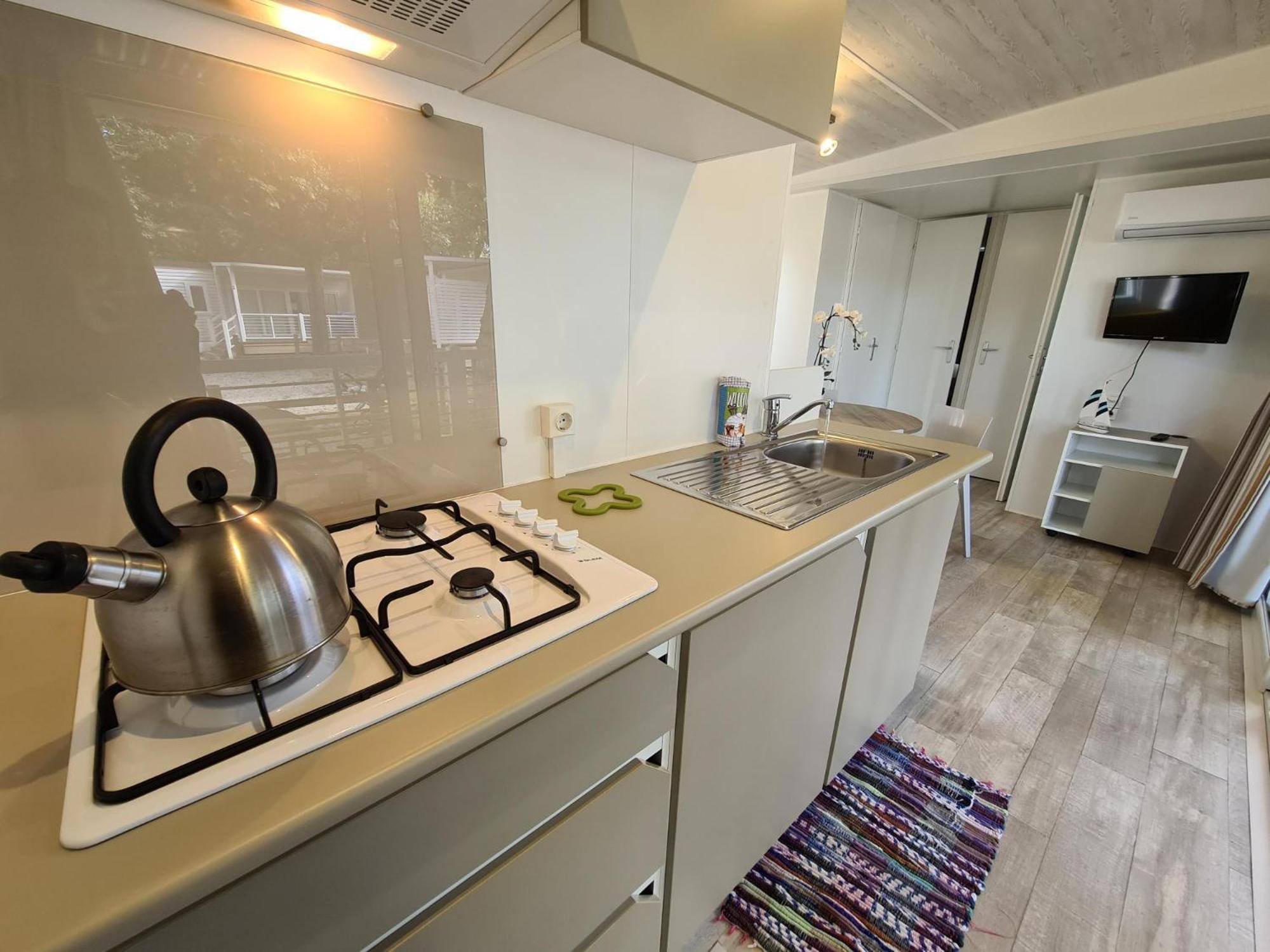 Camping Italia Lido คาสเตลเลตโต โซปรา ติชิโน ภายนอก รูปภาพ