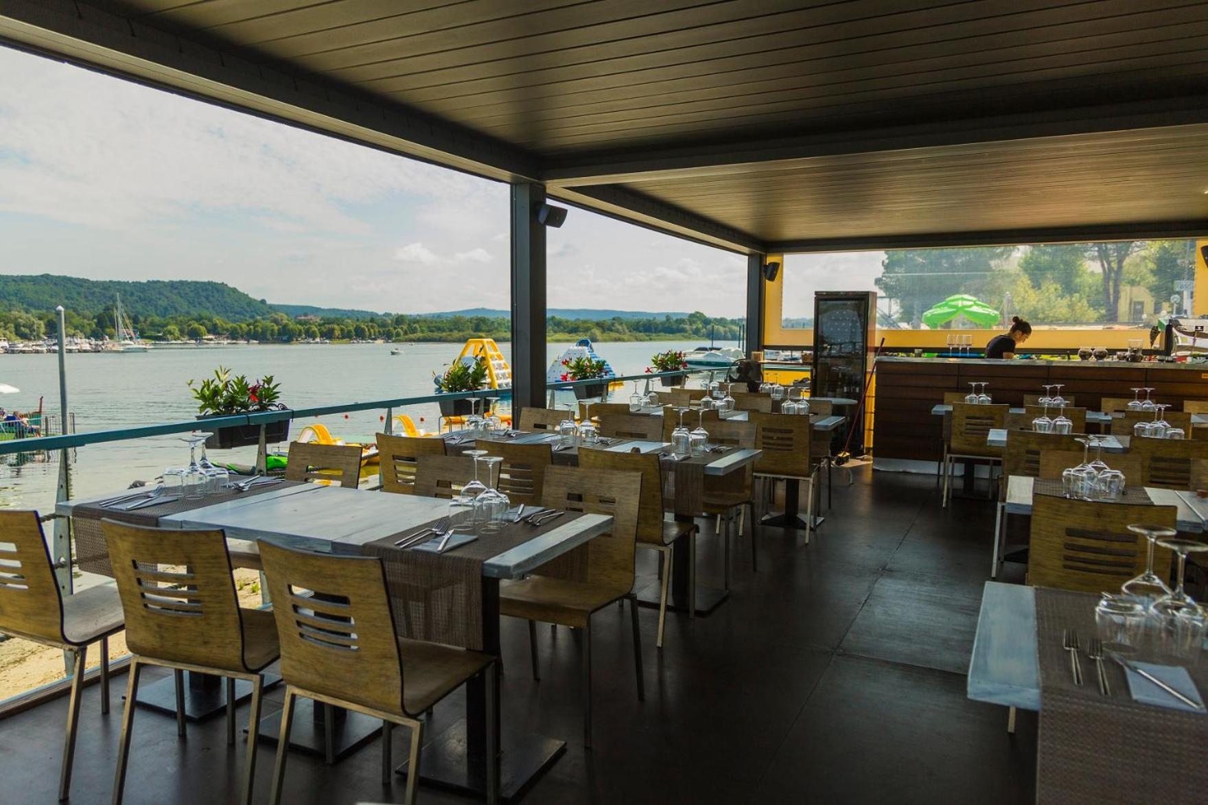 Camping Italia Lido คาสเตลเลตโต โซปรา ติชิโน ภายนอก รูปภาพ