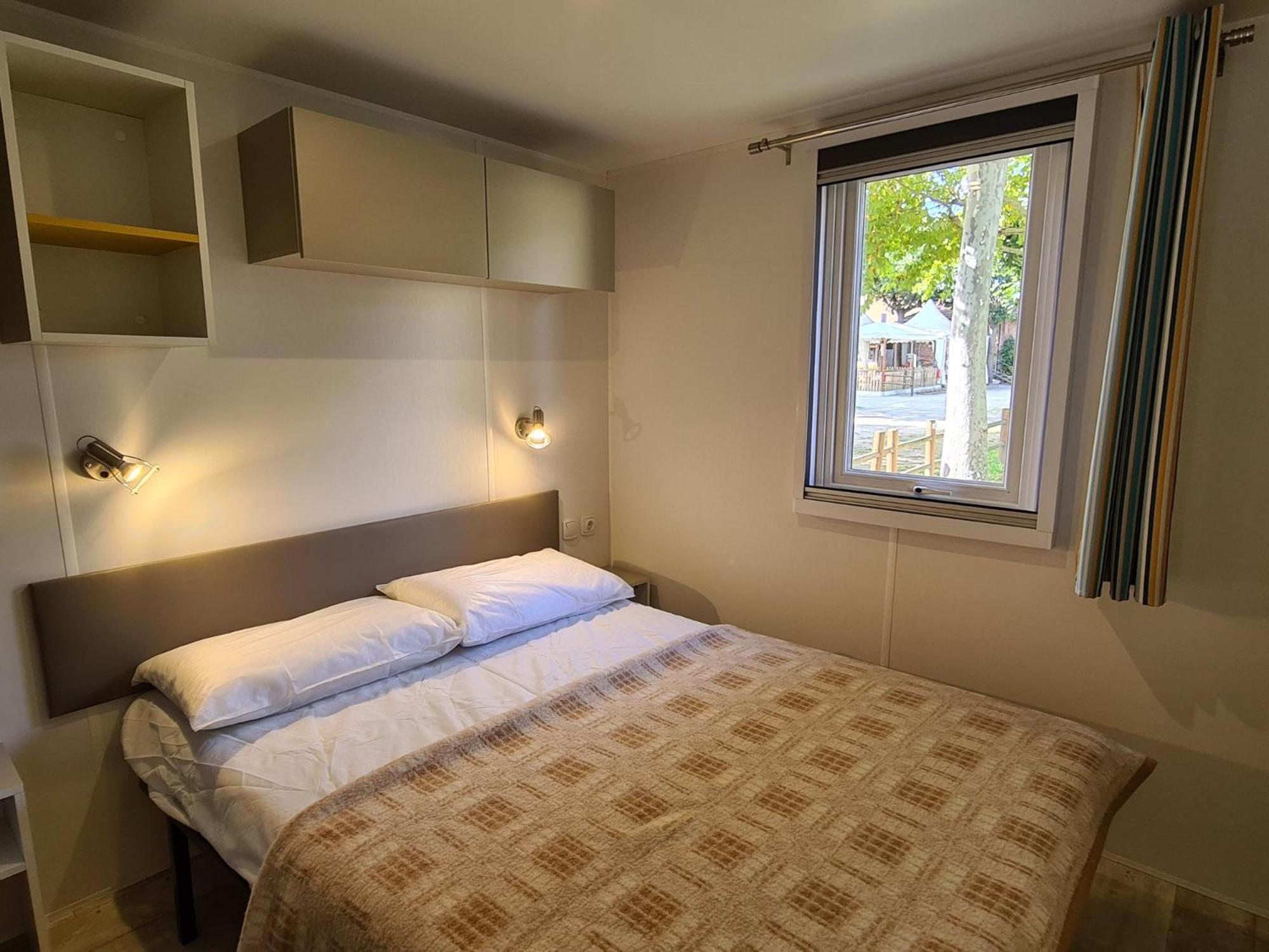 Camping Italia Lido คาสเตลเลตโต โซปรา ติชิโน ภายนอก รูปภาพ
